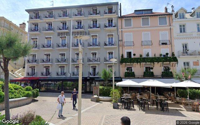 Façade : 7 place Sainte Eugénie, Biarritz